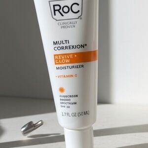 RoC Revive + Glow Vitamin C Moisturizer